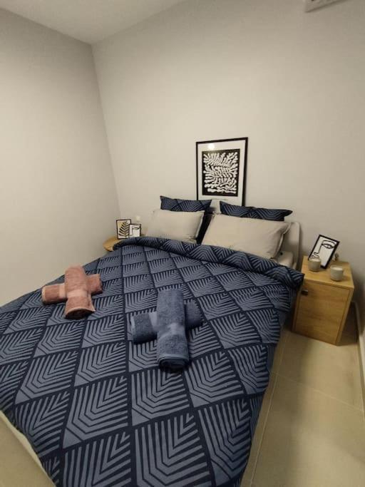 Floral Home 1 - Ground Floor Apt With Courtyard And Private Parking! Αθήνα Εξωτερικό φωτογραφία